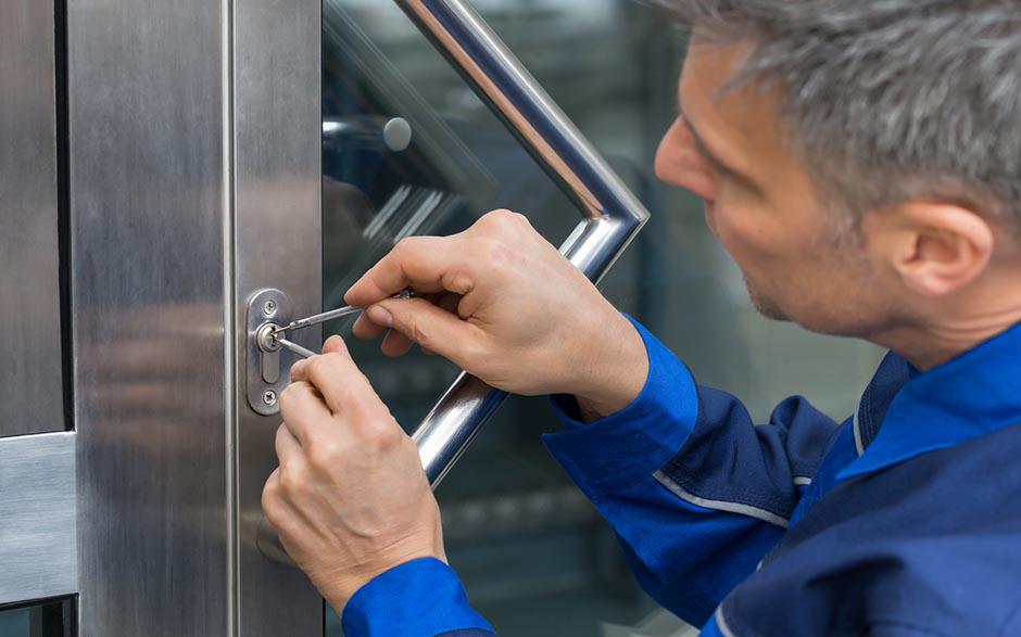 changer serrure porte entrée Noyon